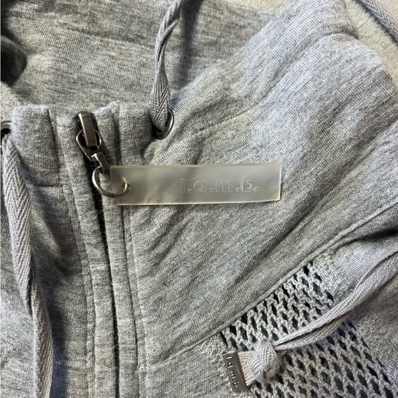 L.A.M.B. Gwen Stefani Grey Jersey Open Back Dress - Picture 9 of 14